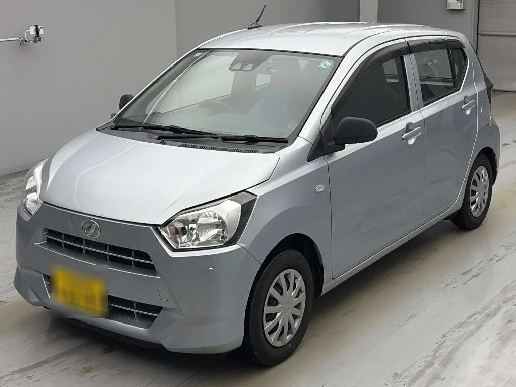 Daihatsu Mira e:S LA350S 2021